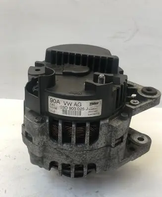 Skoda Fabia Mk1 (6Y) Generator/alternator 03D903025J SG9B057 2542746F
