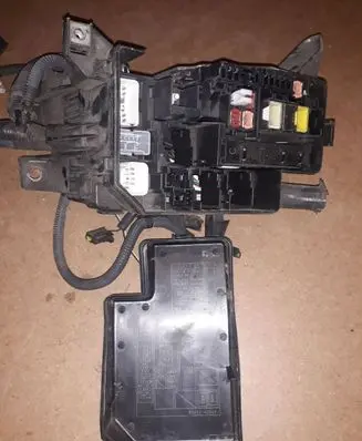 Toyota RAV 4 (XA30) Fuse box set 8266242260