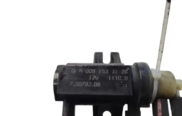 Mercedes-Benz C W204 Turbo solenoid valve A0091533128
