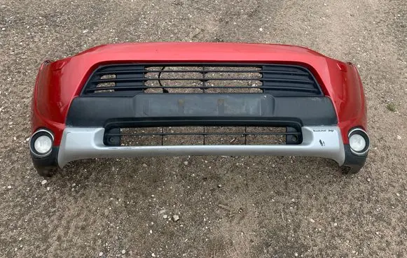 Mitsubishi Outlander Front bumper 6400D558ZZ
