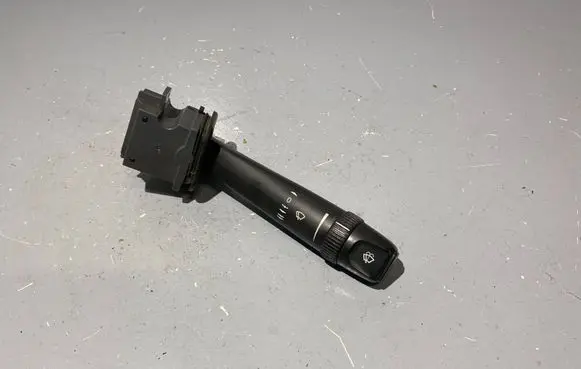 Volvo S60 Wiper control stalk 8691695