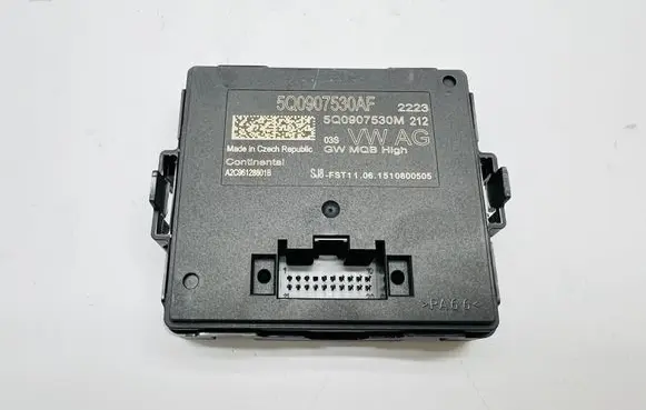 Volkswagen PASSAT B8 Gateway control module 5Q0907530AF 5Q0907530M A2C96128801B