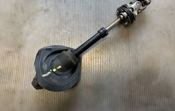 Opel Antara Steering column universal joint 5330841