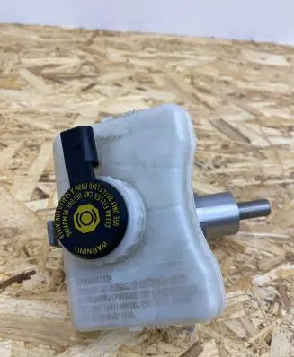 Audi A7 S7 4G Master brake cylinder 8K0611301C