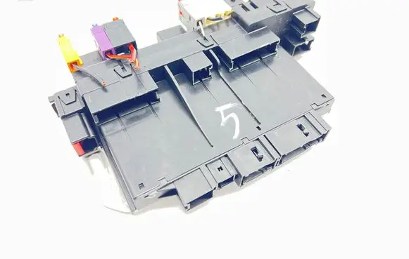 Mercedes-Benz S W220 Fuse module A0265455332