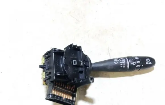 Hyundai Getz Wiper control stalk 75733a