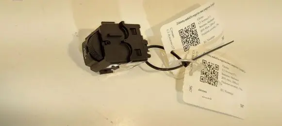 Citroen C3 Aircross Headlight level height control switch 98095437ZD