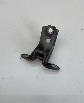 Hyundai Santa Fe Front door upper hinge 