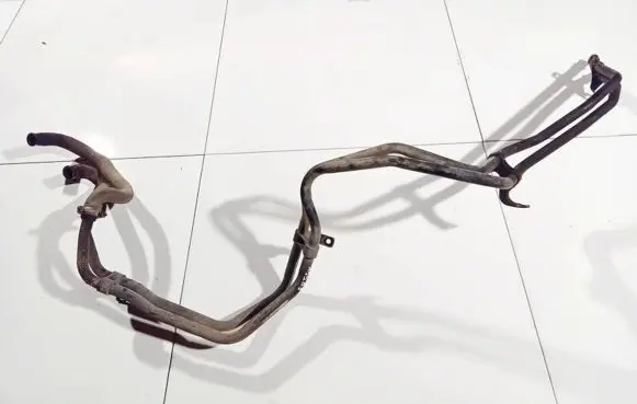 Mercedes-Benz Sprinter W906 Engine coolant pipe/hose