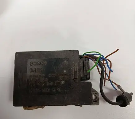 Mercedes-Benz E W124 Airbag control unit/module 0285001060 0048201910
