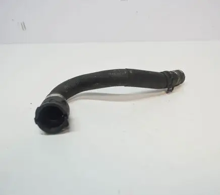 Volkswagen Tiguan Engine coolant pipe/hose 5Q0122101S