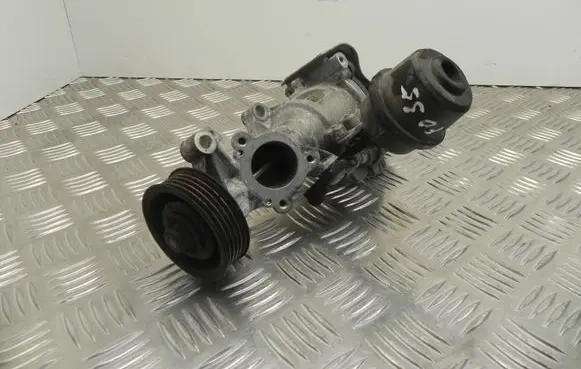 Volkswagen Caddy Water pump A2702000000