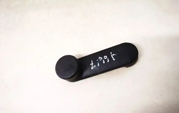 Opel Astra F Front door window winding handle 90247150 90224834