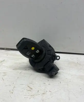 Volvo V50 Ignition lock 30768036