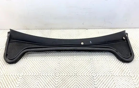 Ford Focus Wiper trim JX7BA02222
