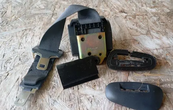 Renault Laguna II Middle seatbelt (rear) 280152 A003549AC71 920435600