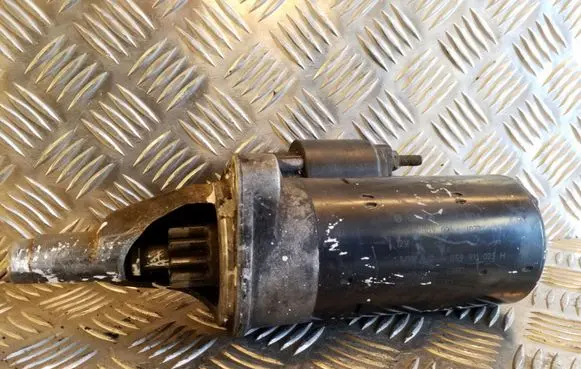 Audi A6 S6 C5 4B Starter motor 0001109021 059911023H
