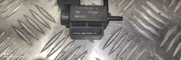 Volvo V50 Turbo solenoid valve 8699233
