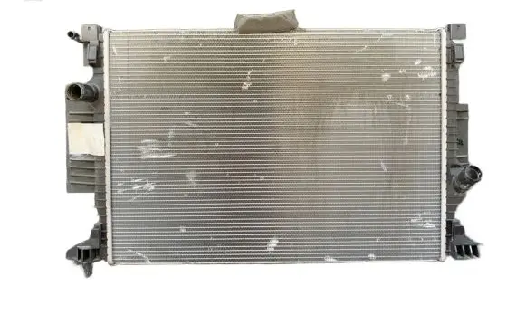 Ford Kuga II Coolant radiator ej738005a