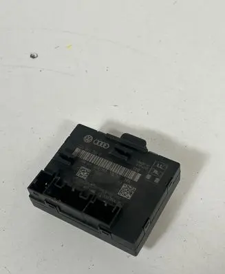 Audi A6 C7 Door control unit/module 4G8959795E