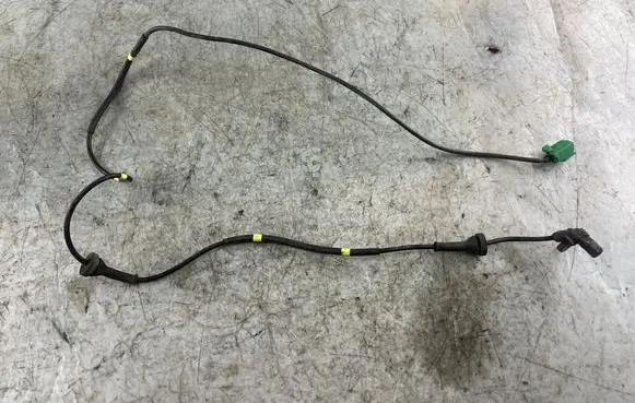 Volvo V70 ABS rear brake sensor 3524257 10071160383