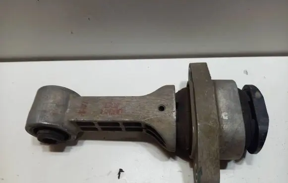 KIA Rio Engine mount bracket 219593X000