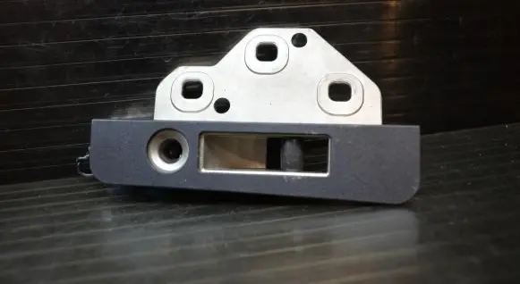 BMW 4 F32 F33 Convertible roof lock/latch 7290347