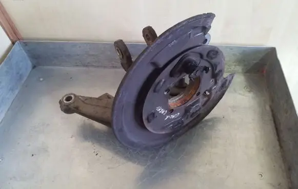 Toyota Avensis T250 Rear wheel hub