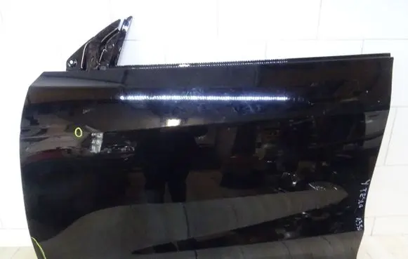 Tesla Model 3 Front door 149353700D