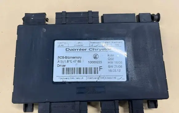 Mercedes-Benz E W211 Seat control module A2118704785 10009223