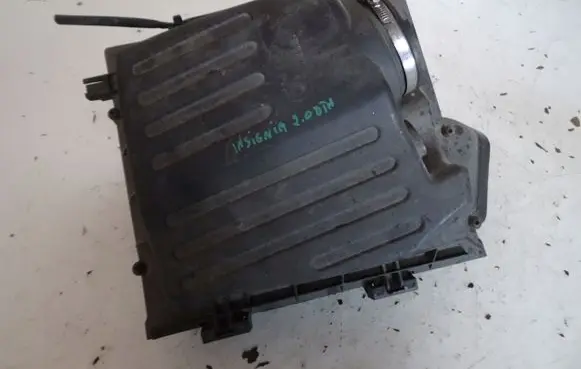 Opel Insignia A Air filter 