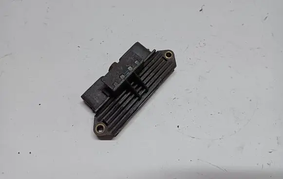 Mercedes-Benz Sprinter W901 W902 W903 W904 Glow plug pre-heat relay A2205450332 899078000