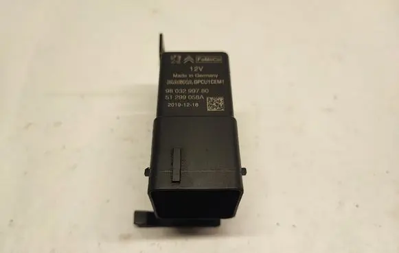 Citroen Berlingo Glow plug pre-heat relay 9803299780