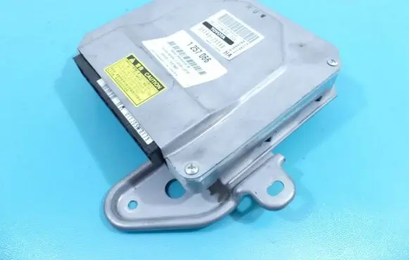 Toyota Sienna XL30 III Central body control module 89540-28560 IMPRK1257066