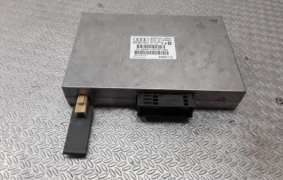 Audi A4 S4 B7 8E 8H Bluetooth control unit module 8P0862335C 58RK00051CC5