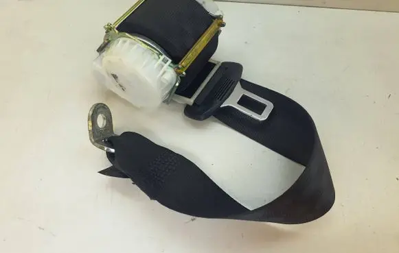 Audi A3 S3 A3 Sportback 8P Rear seatbelt 8P0857805
