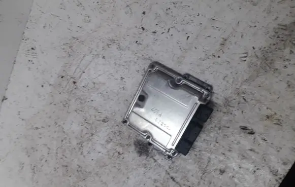 Peugeot 607 Engine control unit/module 9649561580