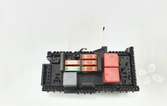 Mercedes-Benz C W205 Fuse box set A2139068801