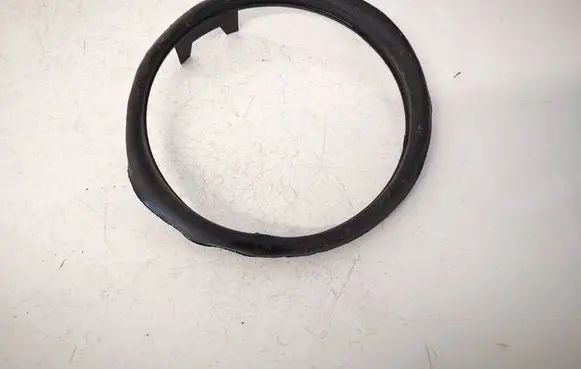 Skoda Octavia Mk3 (5E) Side speaker trim/cover 5E0035217