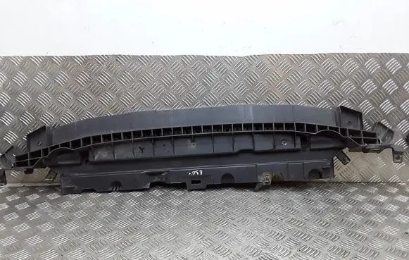 Citroen DS3 Engine splash shield/under tray 9805085080