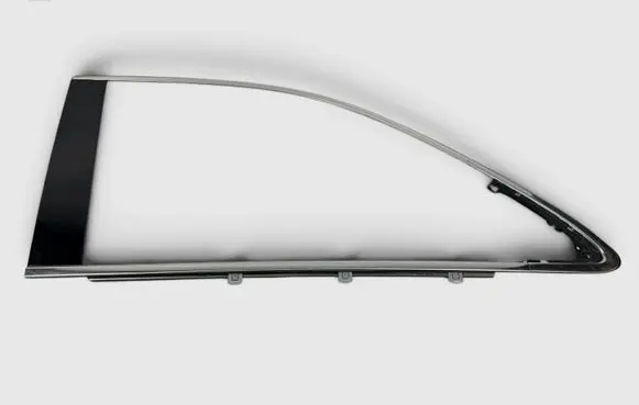 Chevrolet Suburban Front door window/glass frame 23173662 84263145 84291968