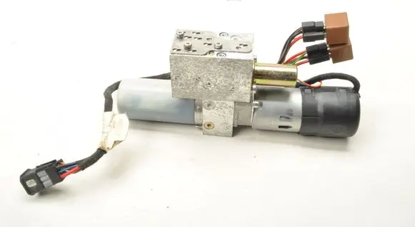 Opel Tigra B Convertible roof hydraulic pump 93162375