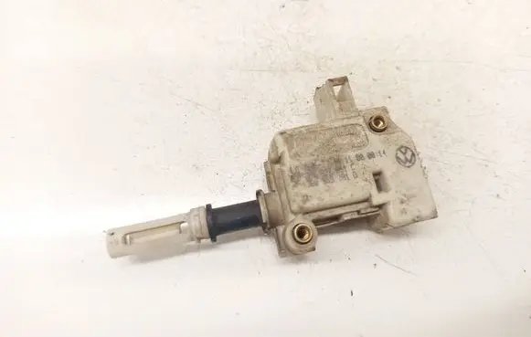 Skoda Superb B5 (3U) Central locking motor 3B0959781D
