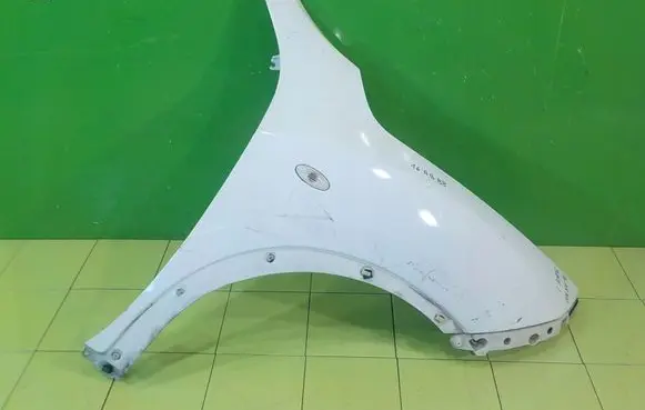 Nissan Juke I F15 Fender PRZOD PRAWY