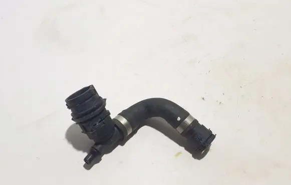 Mercedes-Benz C W206 Engine coolant pipe/hose A2068300902