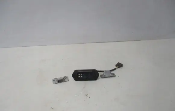 Renault Kangoo II Front door sensor coupe 7700825473