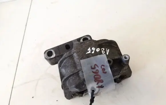 Seat Altea Engine mount bracket 1k0199262al
