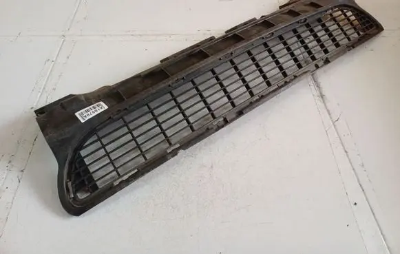 Mercedes-Benz A W169 Front bumper lower grill 1698850023