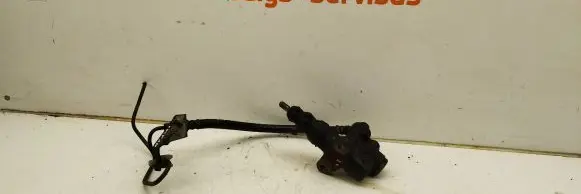 Subaru Impreza III Clutch slave cylinder 