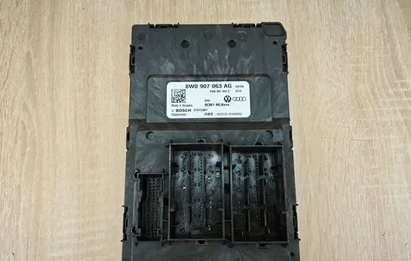 Audi A4 S4 B9 Comfort/convenience module 8W0907063AG